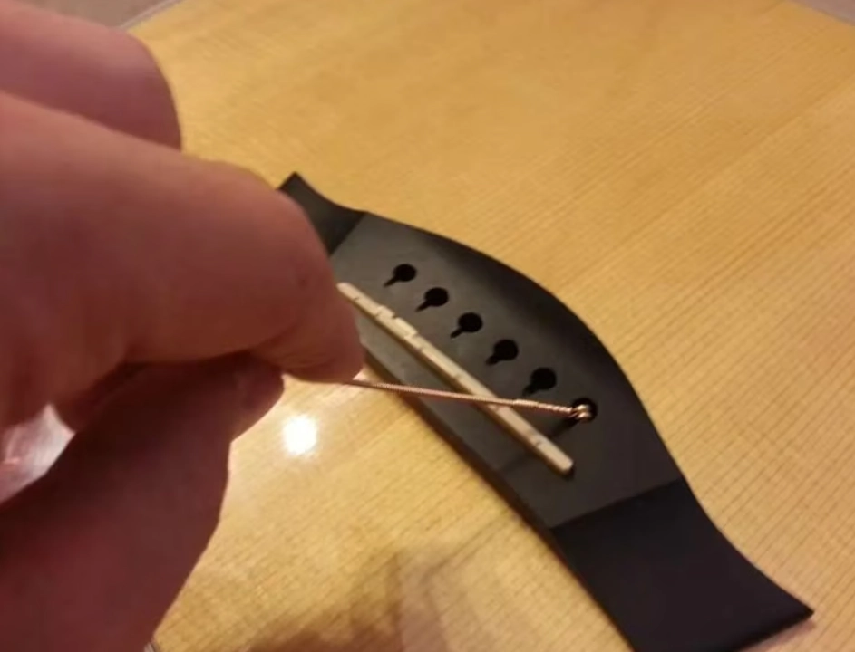 cách bảo quản đàn guitar