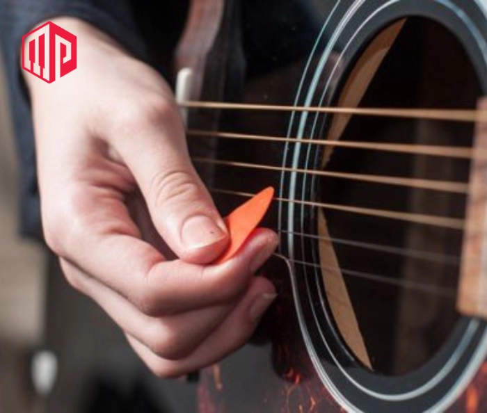 cach-danh-bass-guitar