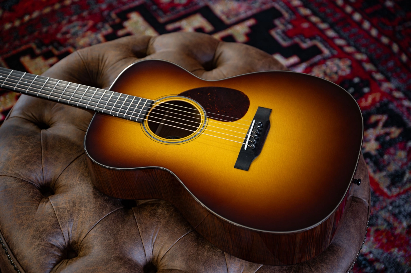 su-khac-nhau-giua-guitar-dien-va-guitar-thuong