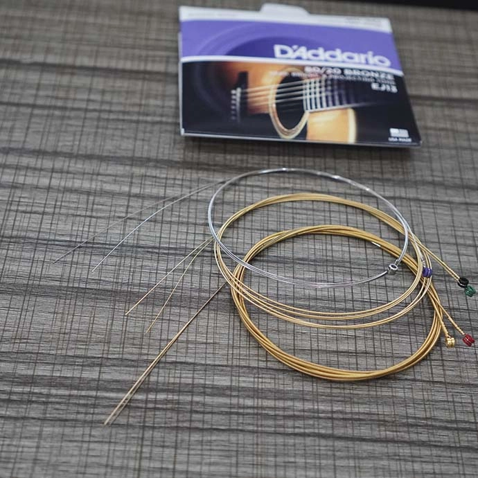 dây đàn guitar acoustic loại nào tốt