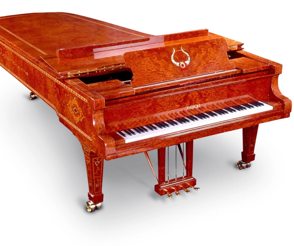 Khám phá top 7 cây đàn piano đắt nhất thế giới, tuyệt tác nghệ thuật kết hợp âm thanh hoàn hảo và lịch sử độc đáo. Tìm hiểu giá trị vượt thời gian
