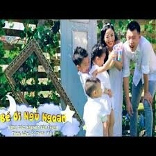 Bé ơi ngủ ngoan​​ - Ốc Thanh Vân | Lời bài hát, hợp âm, MV