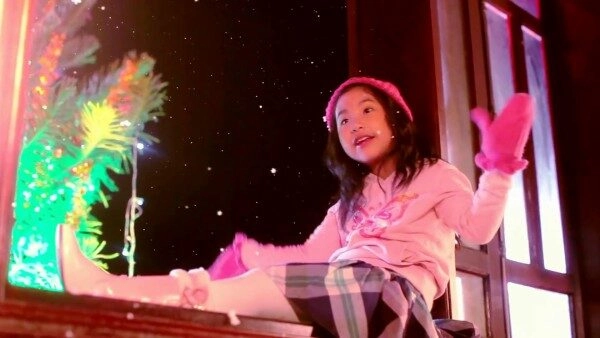 Ông Già Noel​​ - Bé Ju Uyên Nhi | Lời bài hát, hợp âm, MV