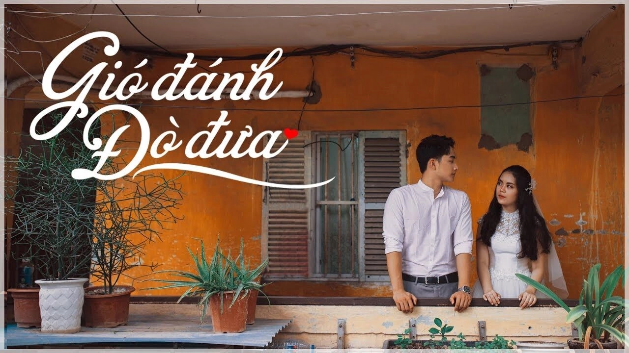 Gió Đánh Đò Đưa​​ - Hồng Duyên | Lời bài hát, hợp âm, MV