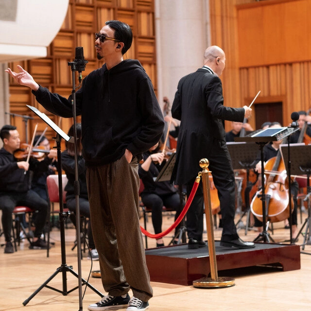 Một triệu like (dongvui harmony)​​ - Đen | Lời bài hát, hợp âm, MV