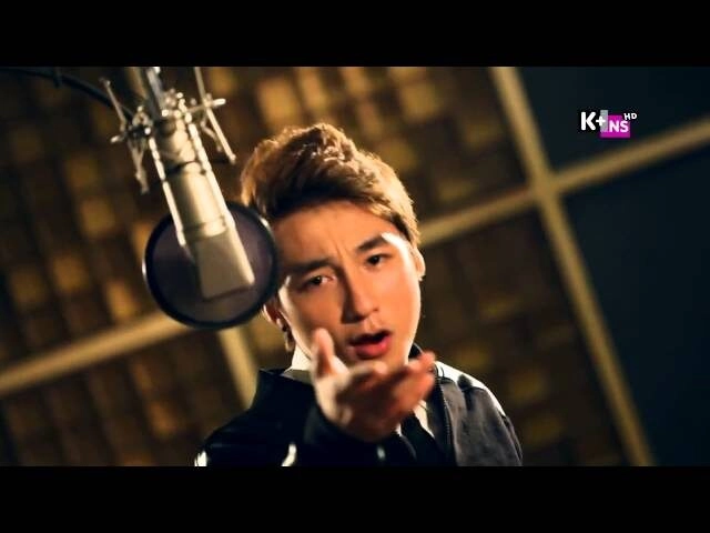 Cơn mưa ngang qua​​ - Sơn Tùng M-TP | Lời bài hát, hợp âm, MV