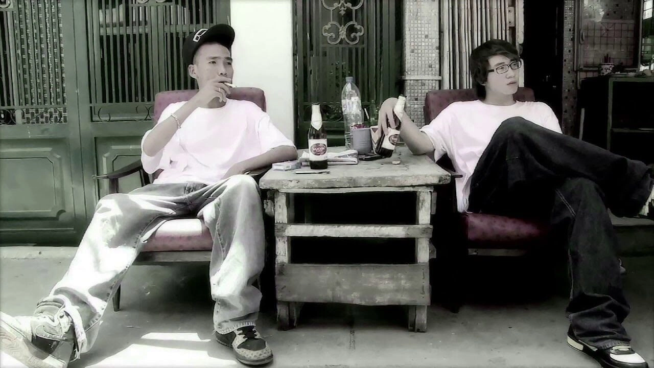 Khu Tao Sống​​ - Karik, Wowy | Lời bài hát, hợp âm, MV