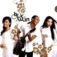 Xuân đã về​​ - Hồ Ngọc Hà | Lời bài hát, hợp âm, MV