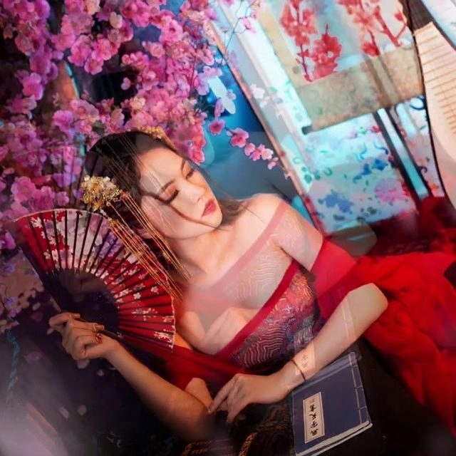 Sứ Thanh Hoa - Chu Thúy Quỳnh | Lời bài hát, hợp âm, MV